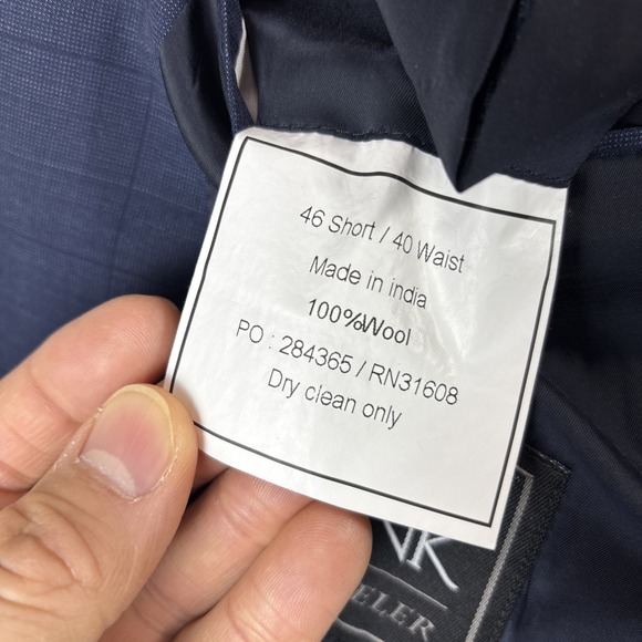 Jos A Bank Traveler Blazer Mens 46S Blue Check Plaid Wool Tailored Fit Jacket - Picture 6 of 10